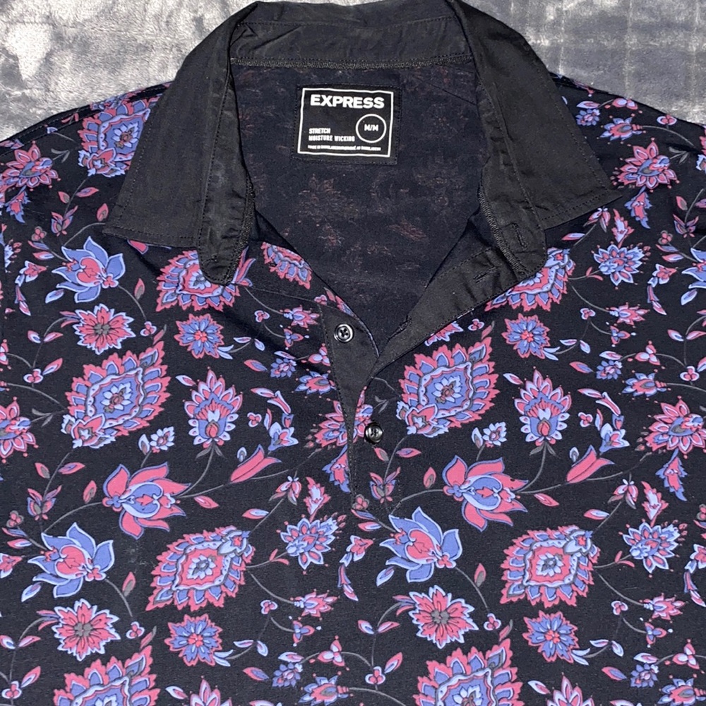 Express size M stretch moisture wicking polo Like new rare flower print.
